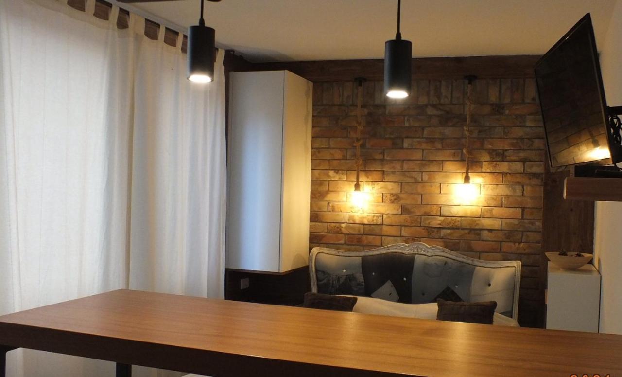 Little L Apartments Dorcol ベオグラード エクステリア 写真